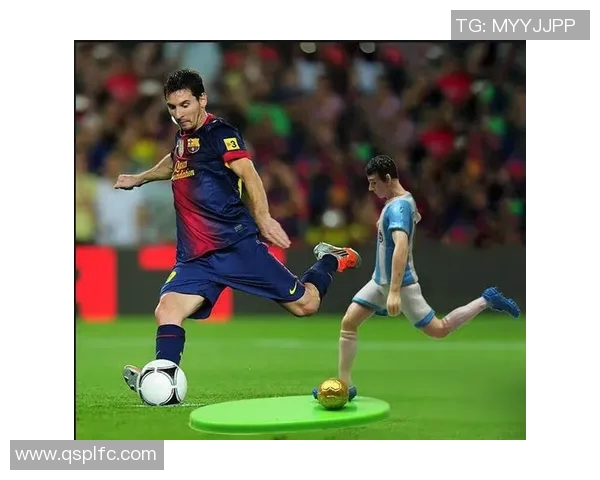 精美足球明星手办套盒全景展示尽显球场魅力与收藏价值