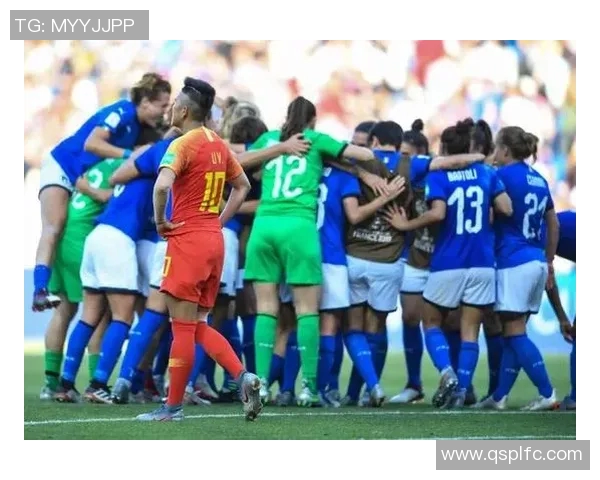 从贫民窟到足球巅峰：C罗的奋斗与荣耀之路